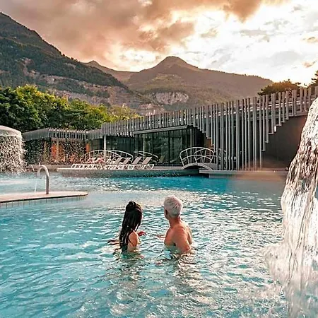 Grand Des Bains