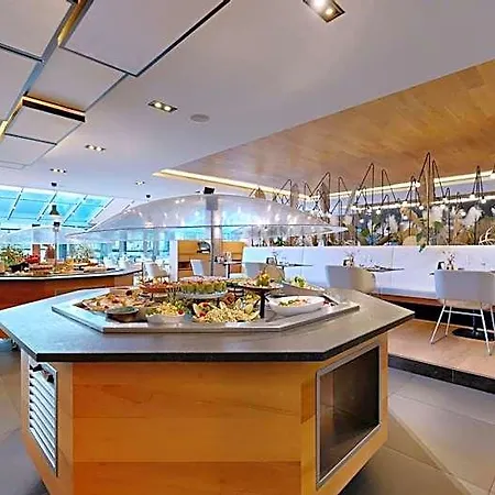 酒店 Grand Des Bains 4*
