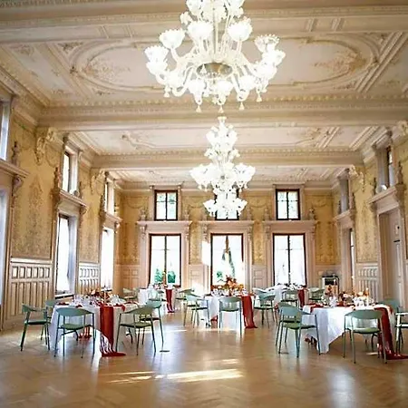 Grand Des Bains 酒店 4*